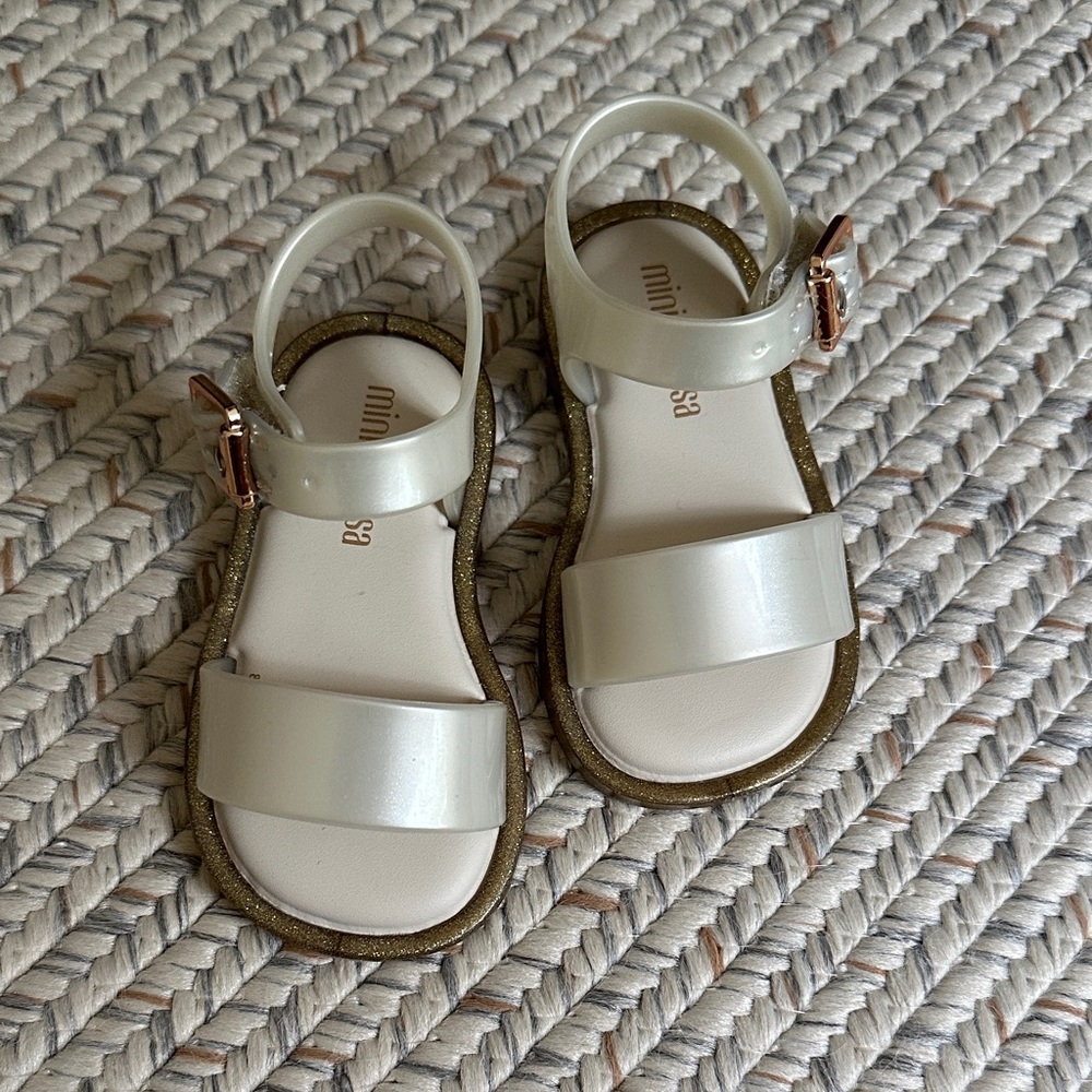Mini Melissa Kids' Sandals in Cream and Gold